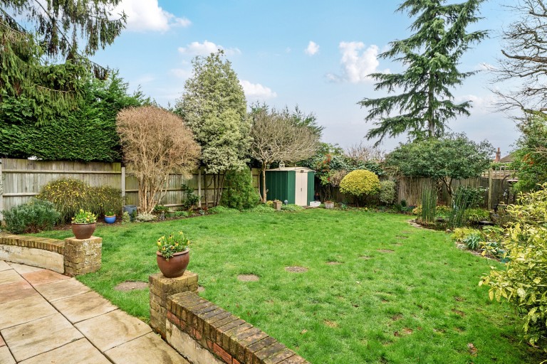Images for Faris Lane, Woodham, Surrey