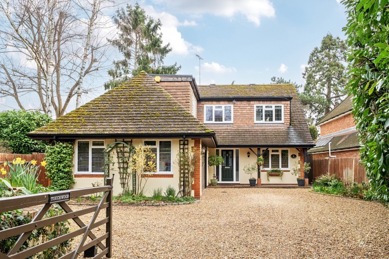 Images for Faris Lane, Woodham, Surrey
