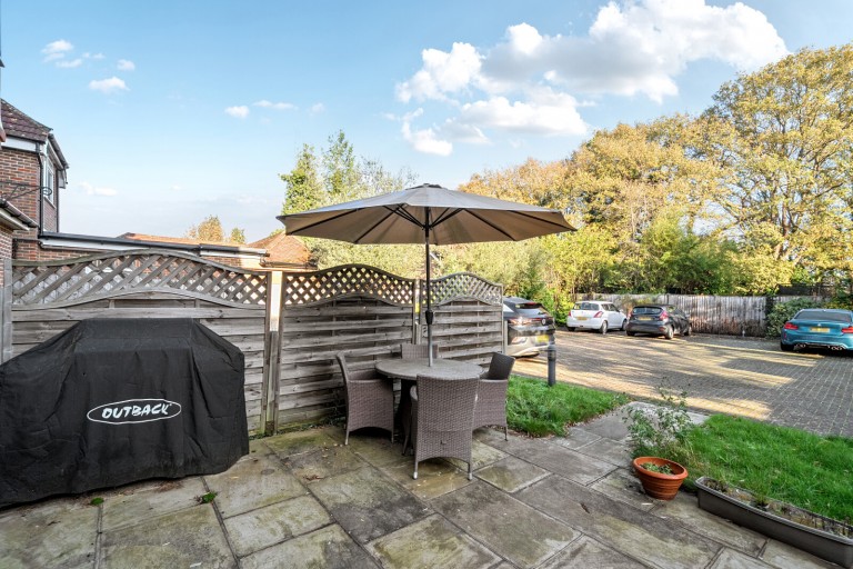 Images for Byfleet Road, New Haw, Surrey