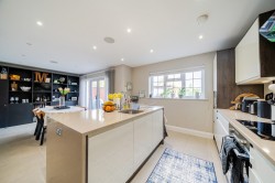 Images for Ashview Gardens, New Haw, Surrey