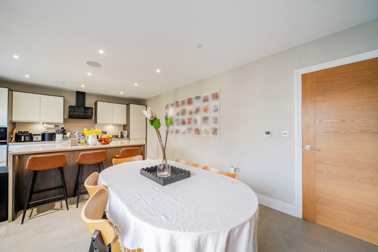 Images for Ashview Gardens, New Haw, Surrey