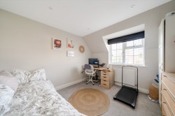 Images for Ashview Gardens, New Haw, Surrey