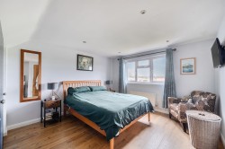 Images for New Haw, Surrey