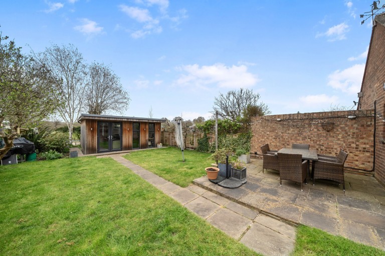 Images for New Haw, Surrey