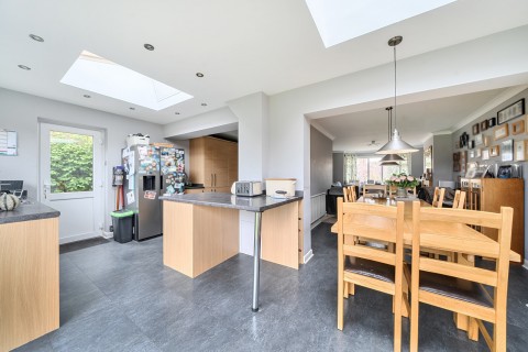 Click the photo for more details of New Haw, Surrey