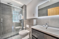 Images for Orchard Lea Close, Pyrford, Surrey
