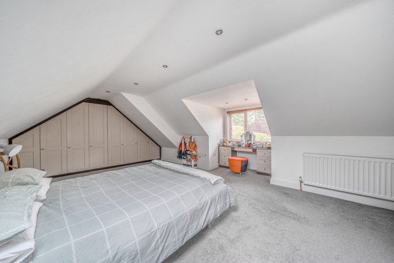 Images for Orchard Lea Close, Pyrford, Surrey