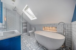 Images for Orchard Lea Close, Pyrford, Surrey