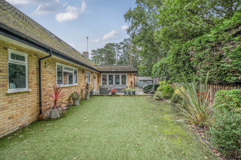 Images for Orchard Lea Close, Pyrford, Surrey