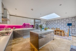Images for Orchard Lea Close, Pyrford, Surrey