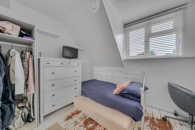 Images for Burleigh Close, Addlestone, Surrey