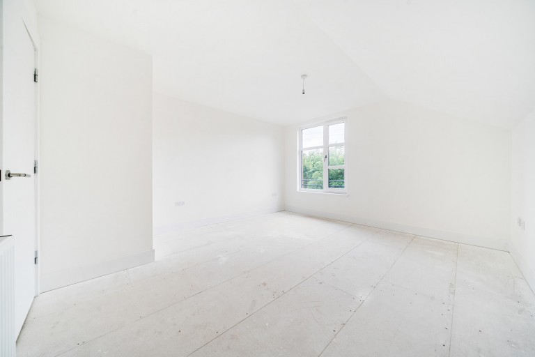 Images for Byfleet Road, New Haw, Surrey