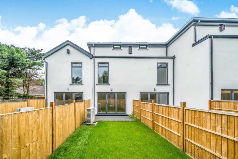 Images for Byfleet Road, New Haw, Surrey