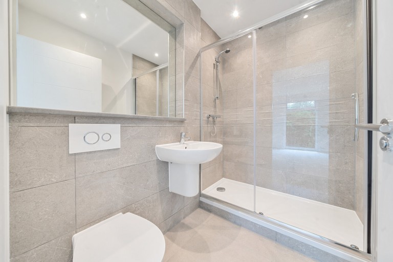 Images for Byfleet Road, New Haw, Surrey