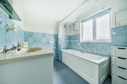 Images for Lindsay Road, New Haw, Surrey