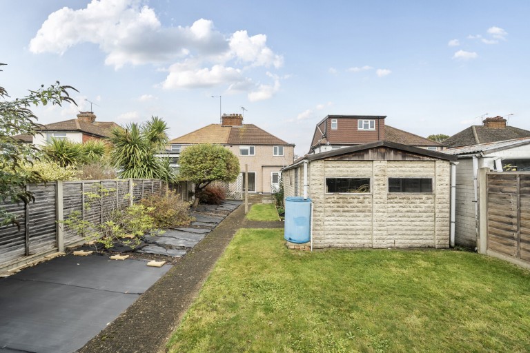 Images for Lindsay Road, New Haw, Surrey