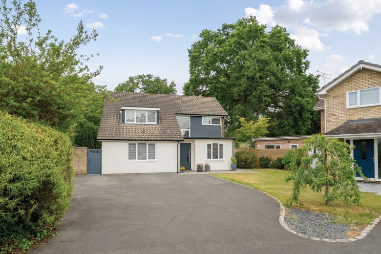 Click the photo for more details of Gorselands Close, West Byfleet, Surrey