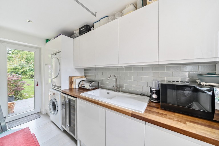 Images for Gorselands Close, West Byfleet, Surrey