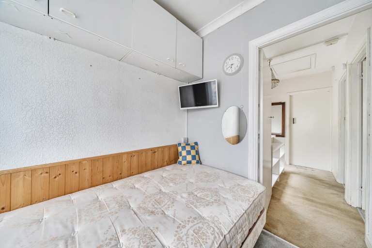 Images for Scotland Bridge Road, New Haw, Surrey