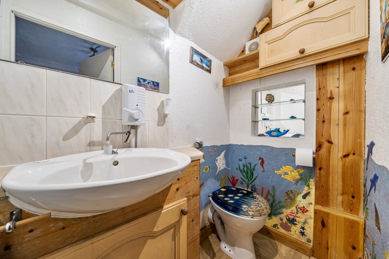 Images for Scotland Bridge Road, New Haw, Surrey