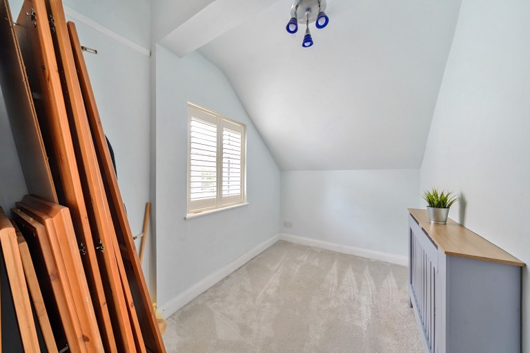Images for Warren Road, New Haw, Surrey