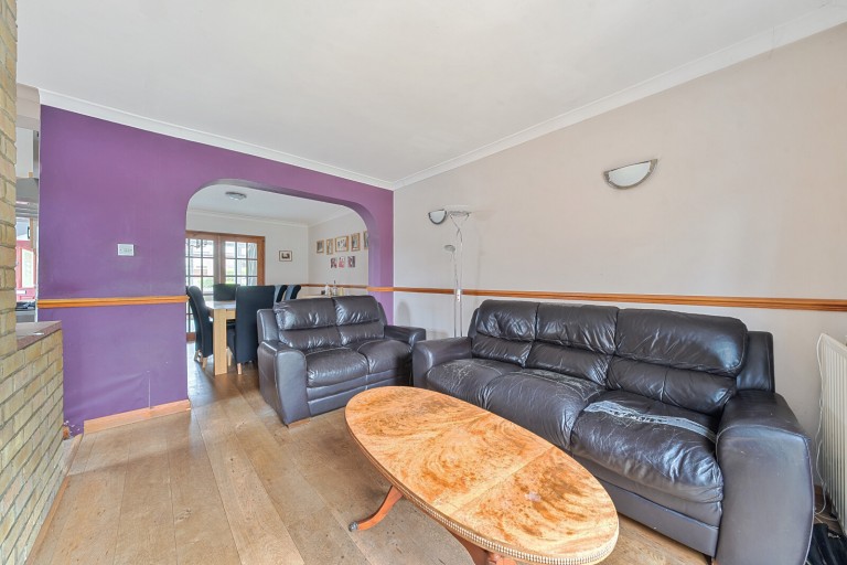 Images for Warren Road, New Haw, Surrey