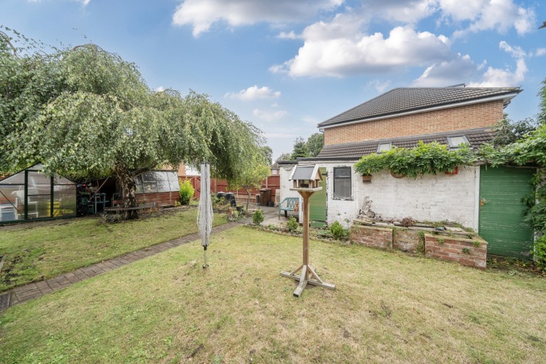 Images for Pinewood Grove, New Haw, Surrey