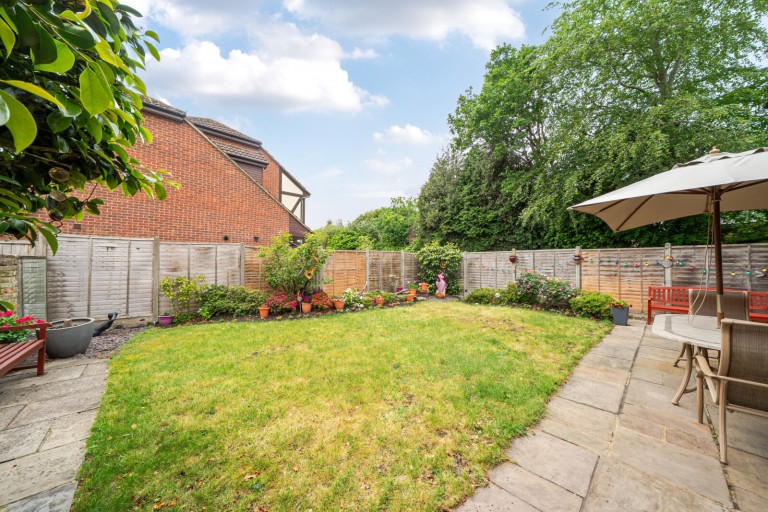 Images for Westermain, New Haw, Surrey