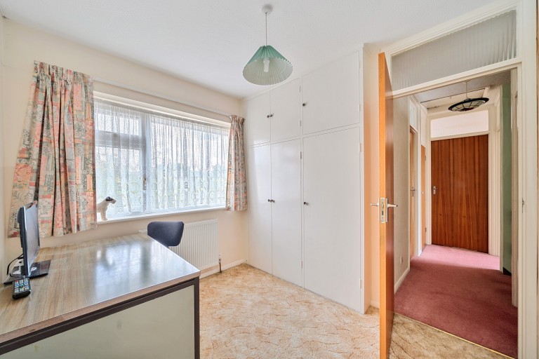 Images for Heathervale Road, New Haw, Surrey