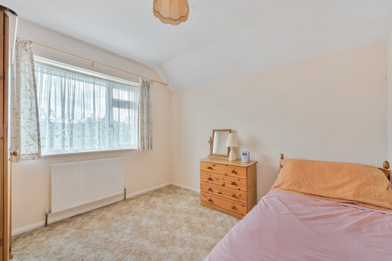 Images for Heathervale Road, New Haw, Surrey