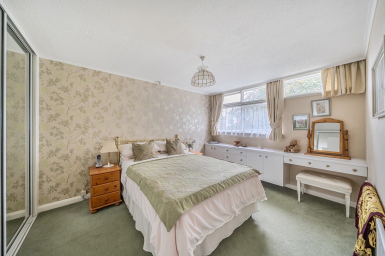 Images for Crouch Oak Lane, Addlestone, Surrey