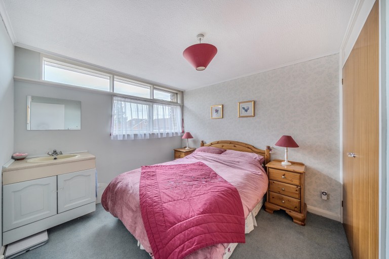 Images for Crouch Oak Lane, Addlestone, Surrey