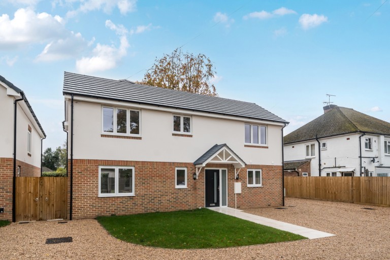 Images for Addlestone, Surrey