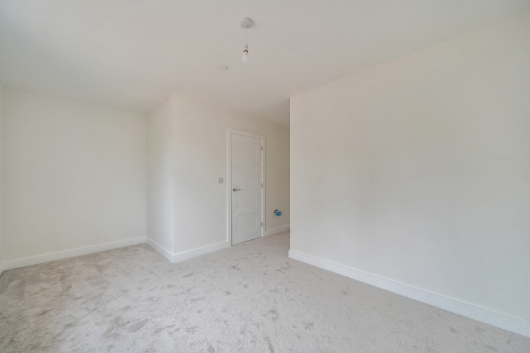 Images for Addlestone, Surrey