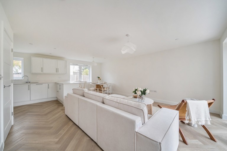 Images for Addlestone, Surrey