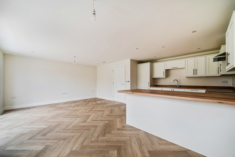 Images for Addlestone, Surrey