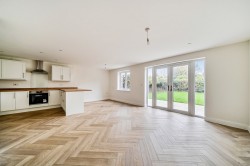 Images for Addlestone, Surrey