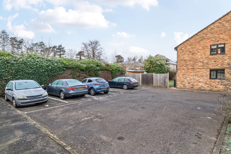 Images for Limebush Close, New Haw, Surrey