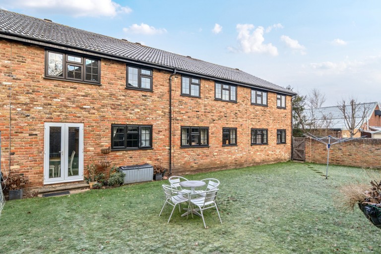 Images for Limebush Close, New Haw, Surrey