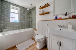 Images for Farleigh Road, New Haw, Surrey