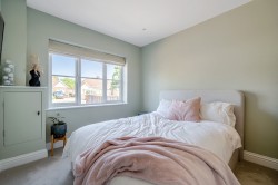 Images for Farleigh Road, New Haw, Surrey