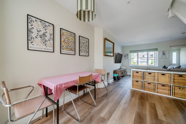 Images for Farleigh Road, New Haw, Surrey