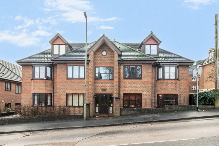 Images for Knaphill, Woking, Surrey