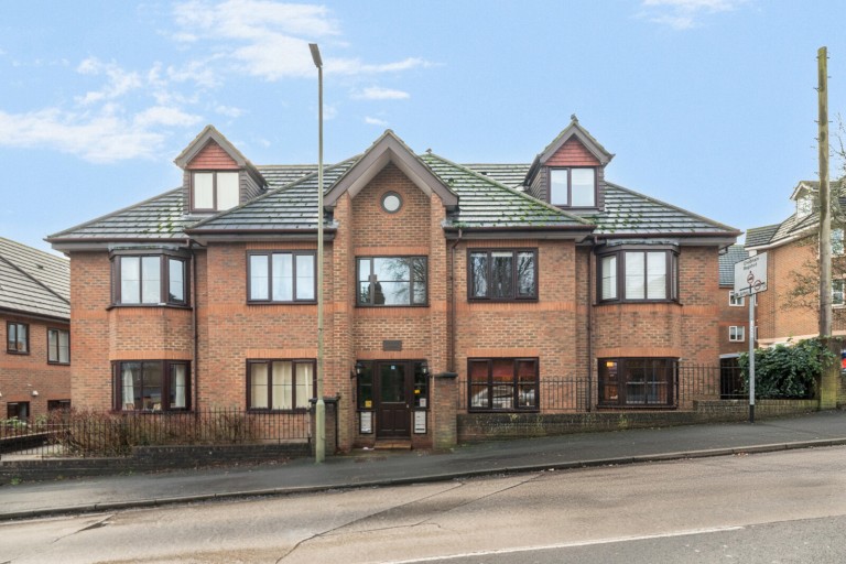 Images for Knaphill, Woking, Surrey