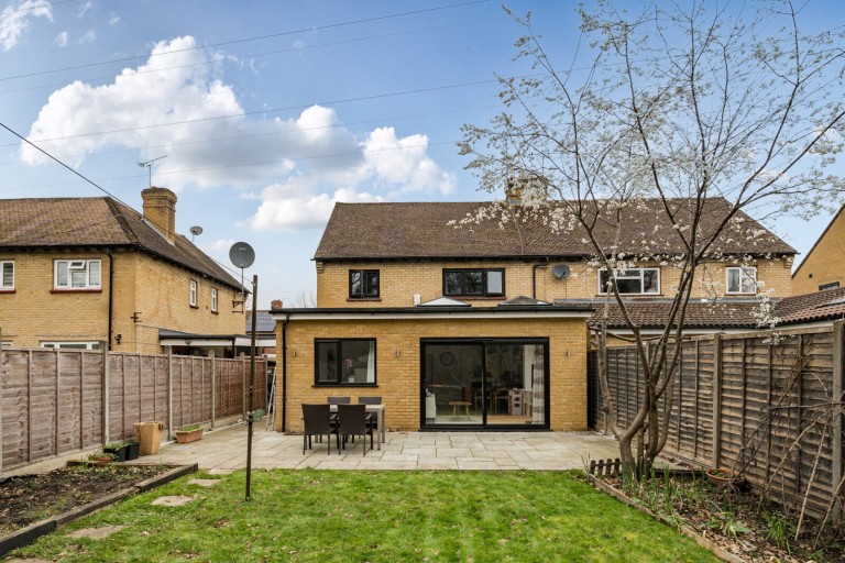 Images for New Haw, Surrey