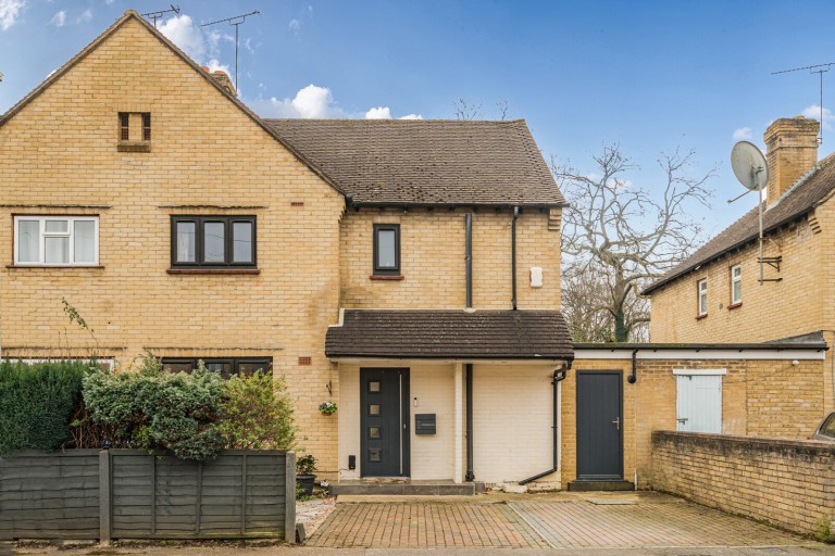 Images for New Haw, Surrey