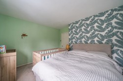 Images for New Haw, Surrey