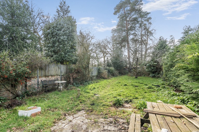 Images for Pinewood Grove, New Haw, Surrey