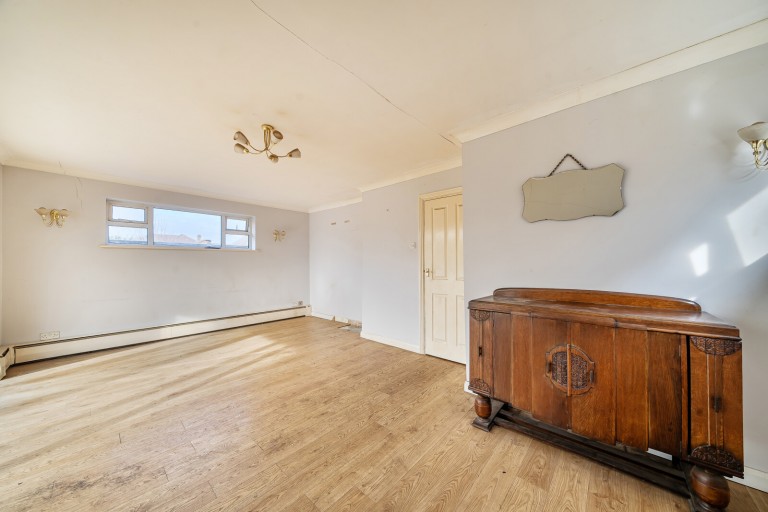 Images for Pinewood Grove, New Haw, Surrey