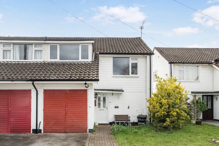 Images for Little Birch Close, New Haw, Surrey